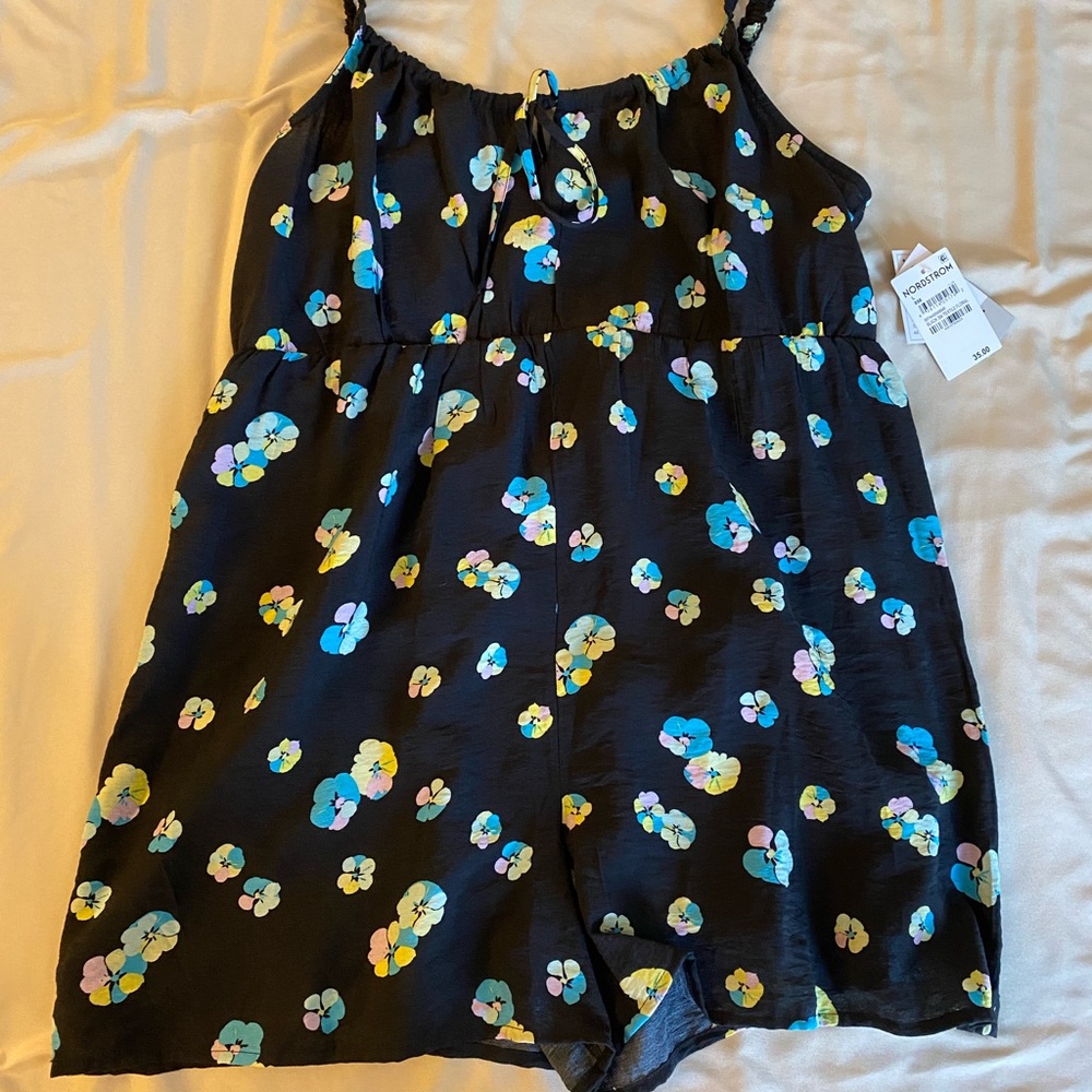 Black and floral Romper **Will do discounts in bundles!**